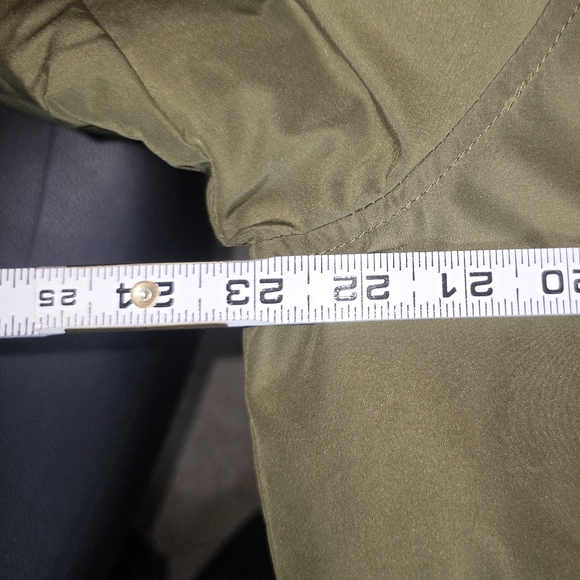 H&M Faux Fur Hooded Green Parka Coat Women’s S‎ Long Quilted Winter Jacket - Picture 12 of 16